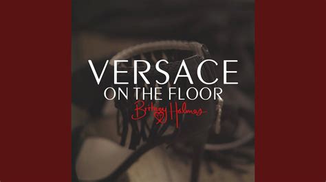 ragazza video versace on the floor|play versace on the floor.